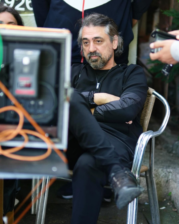 Eşref Ziya film fotoğrafı 1