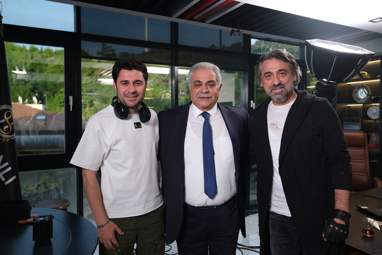 Eşref Ziya film fotoğrafı 12
